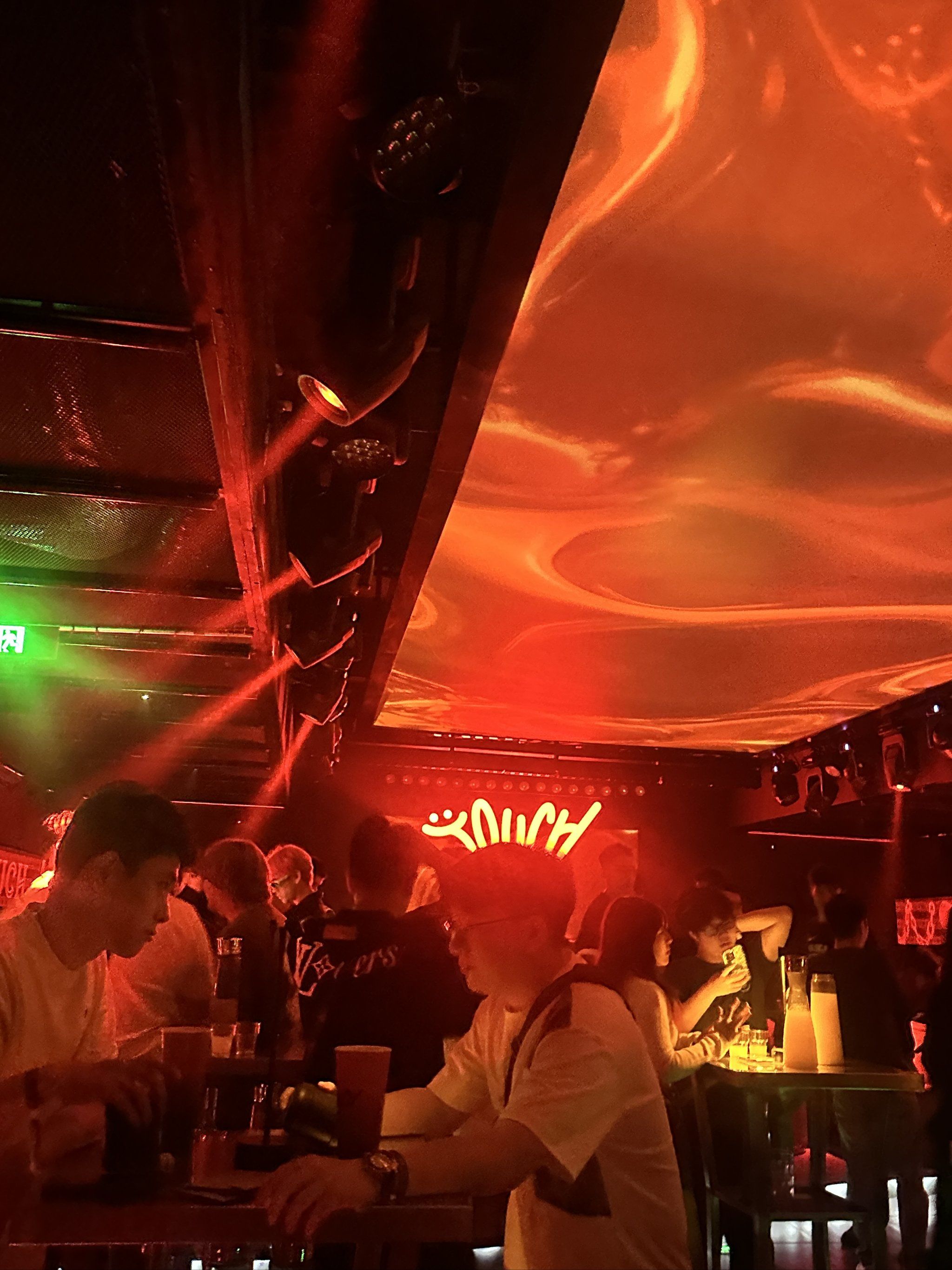 平凉商务ktv首选，性价比最高-崆峒区ktv预定